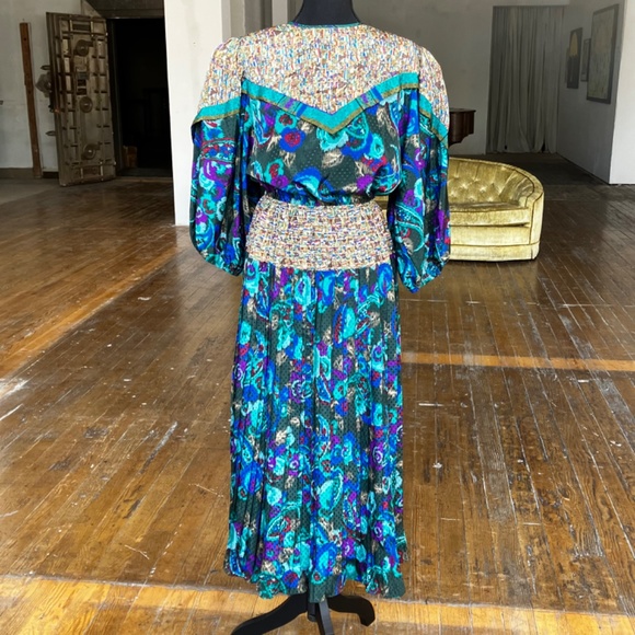 Vintage multicolor multi patterned midi dress - Picture 11 of 11